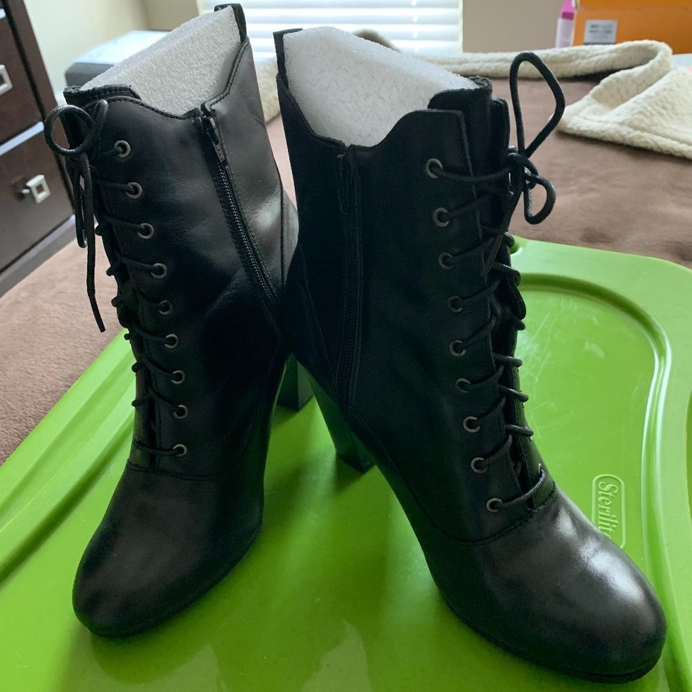 Black Liz Claiborne Lace Up Booties